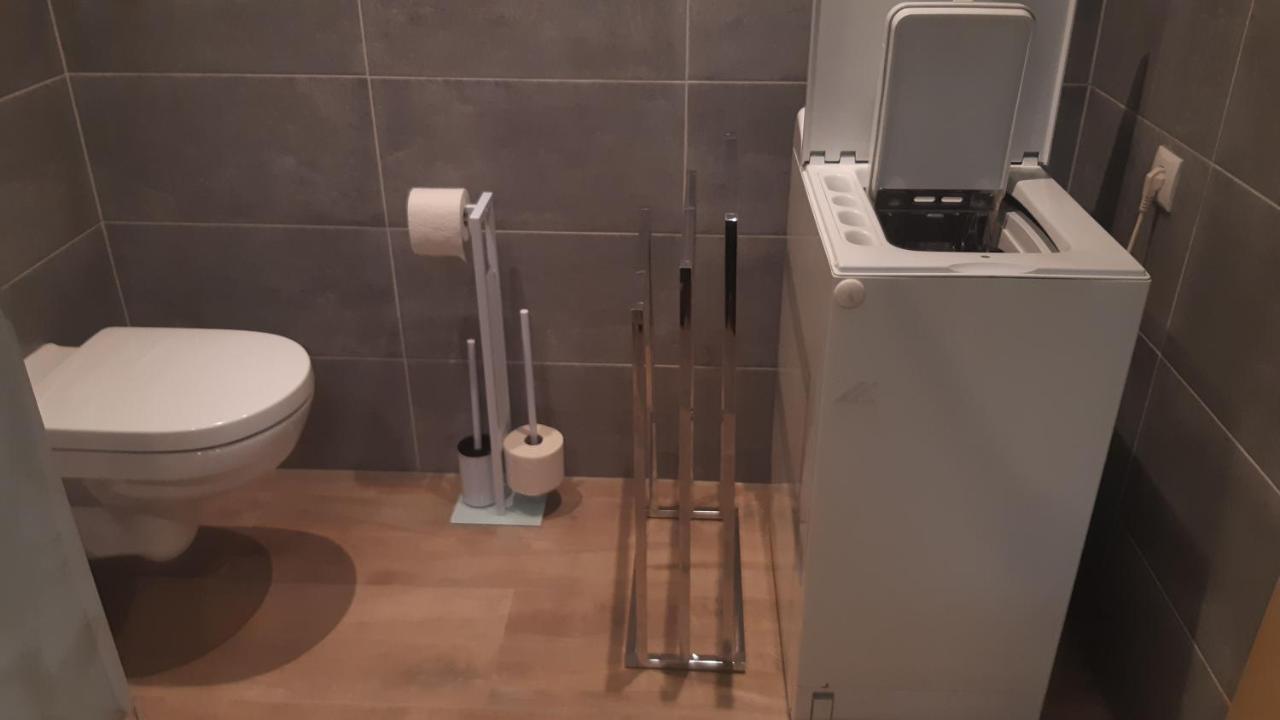 סאוטנס Apartment Eva מראה חיצוני תמונה